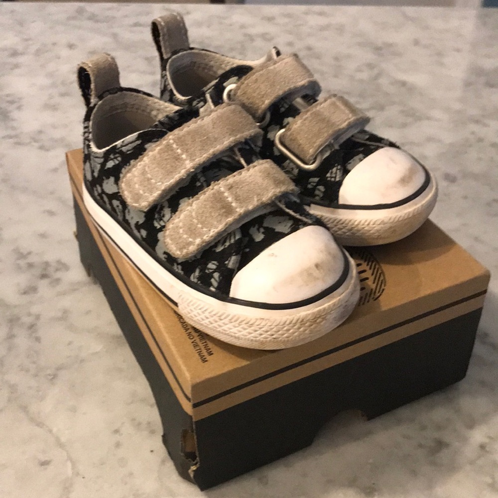 Converse Velcro sneakers
